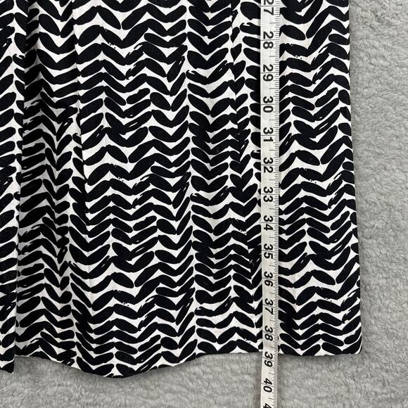 East 5th Fit & Flare Dress Abstract Black White Pattern Size 10 Vintage Flair - Picture 5 of 7